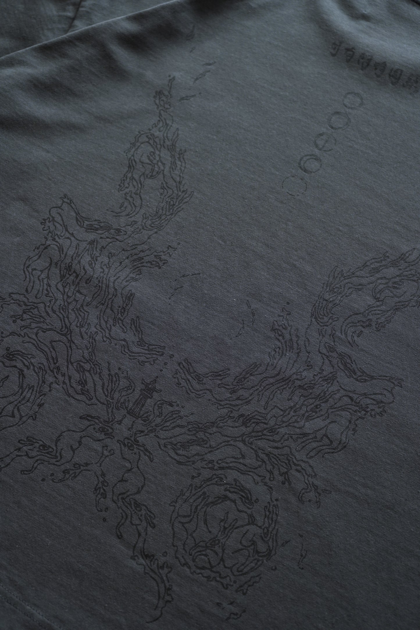 ECLIPSE DRAWSTRING TEE