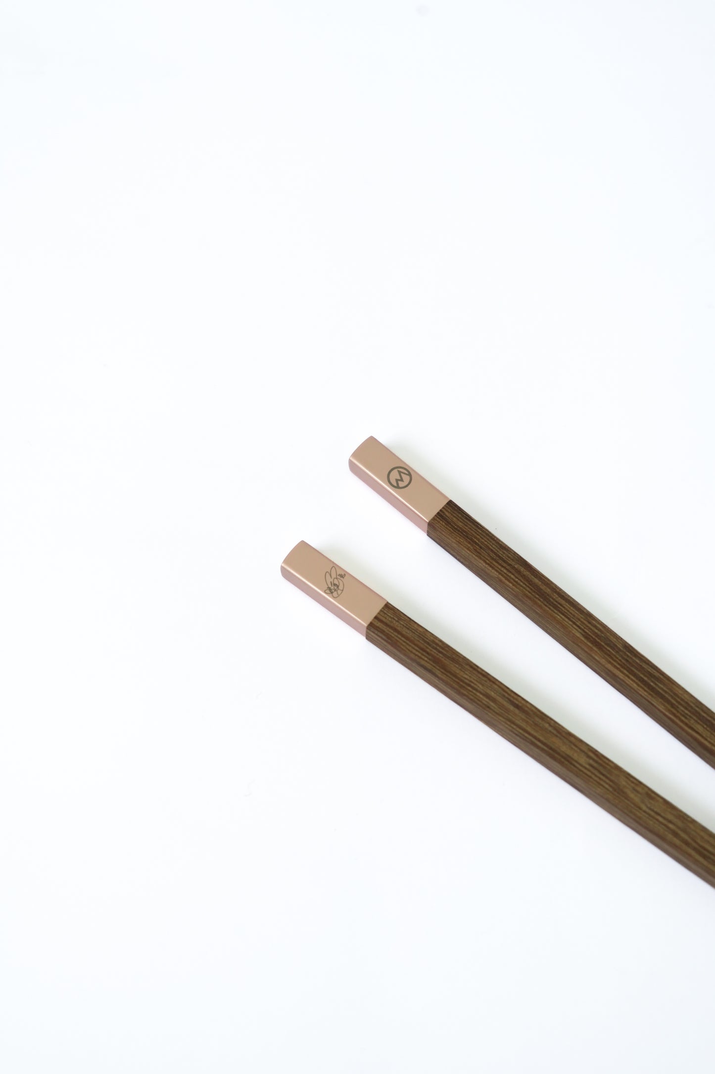 MNB x TWYH WOODEN CHOPSTICKS