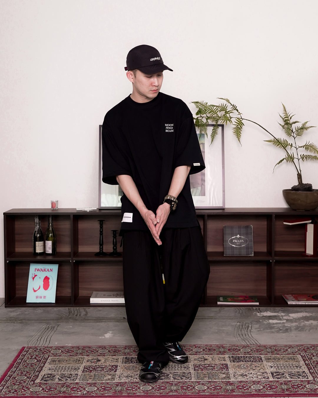 MONSTER AND BEAM H/S S/S TEE