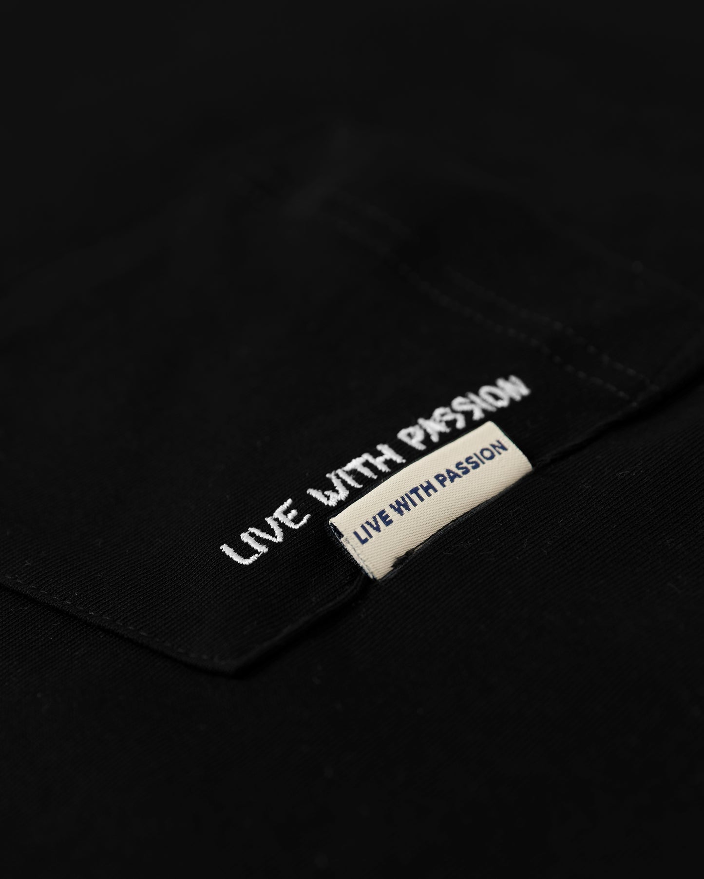 LWP EMBROIDERY POCKET L/S TEE (BLACK)